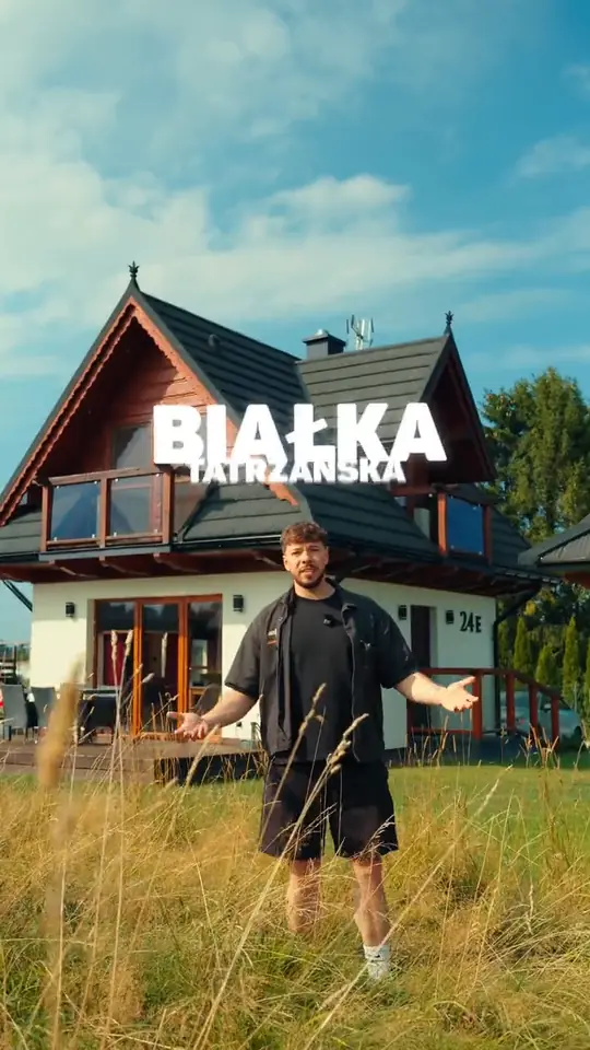 Prowadzący przed domkiem Korona Gór w Białce Tatrzańskiej